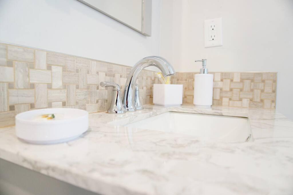 Spacious Guest Suite Amazing Location San Diego Bagian luar foto